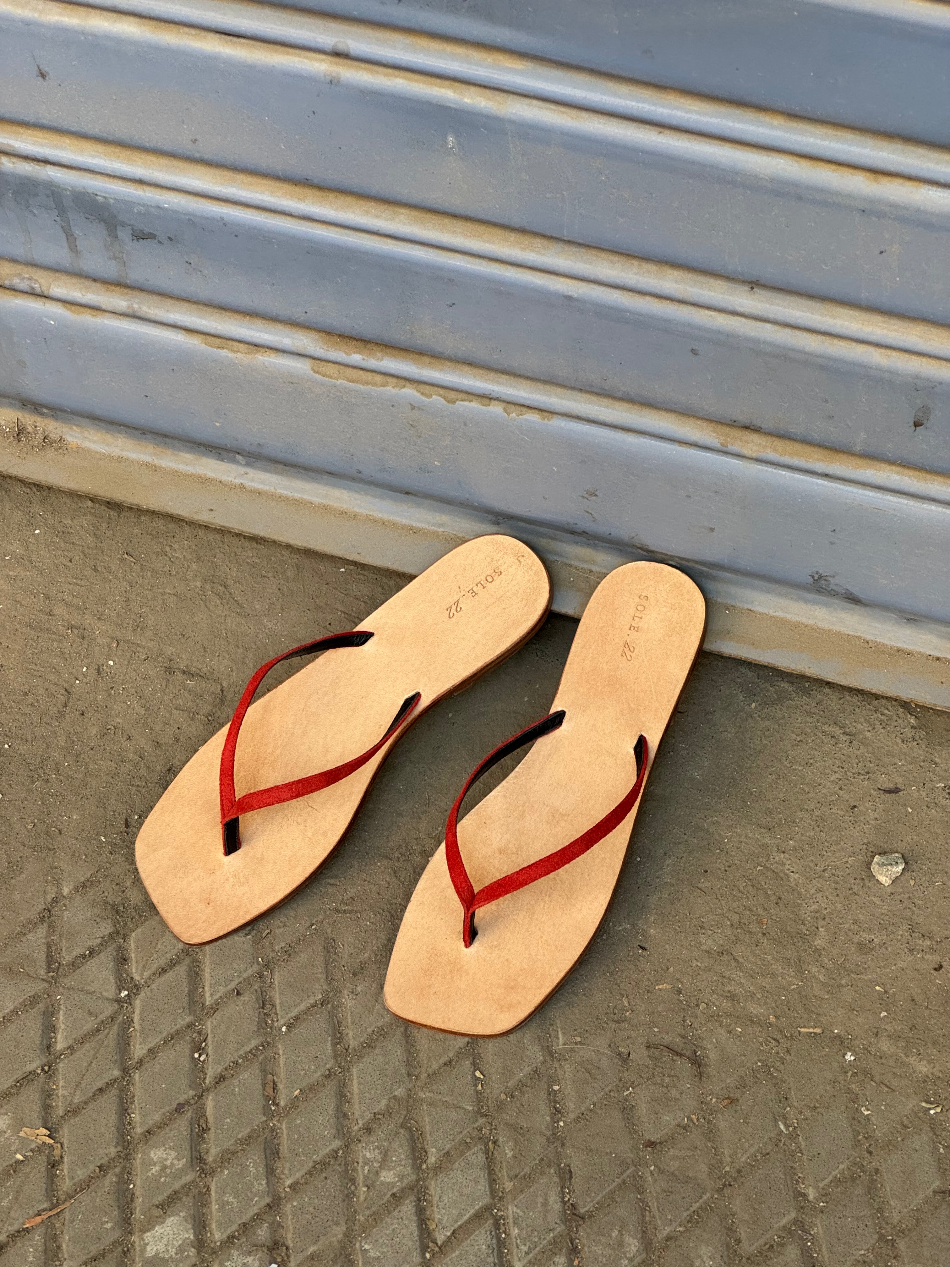 carmina red slipper