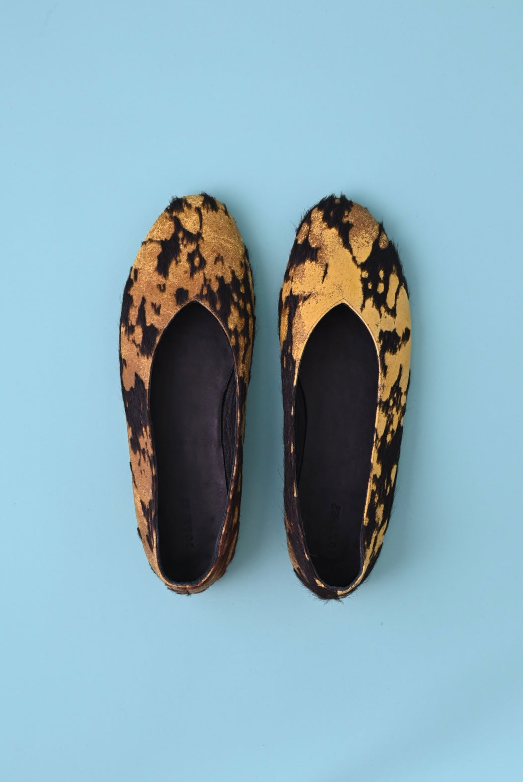 The Electric Hide - Mustard Cowhide
