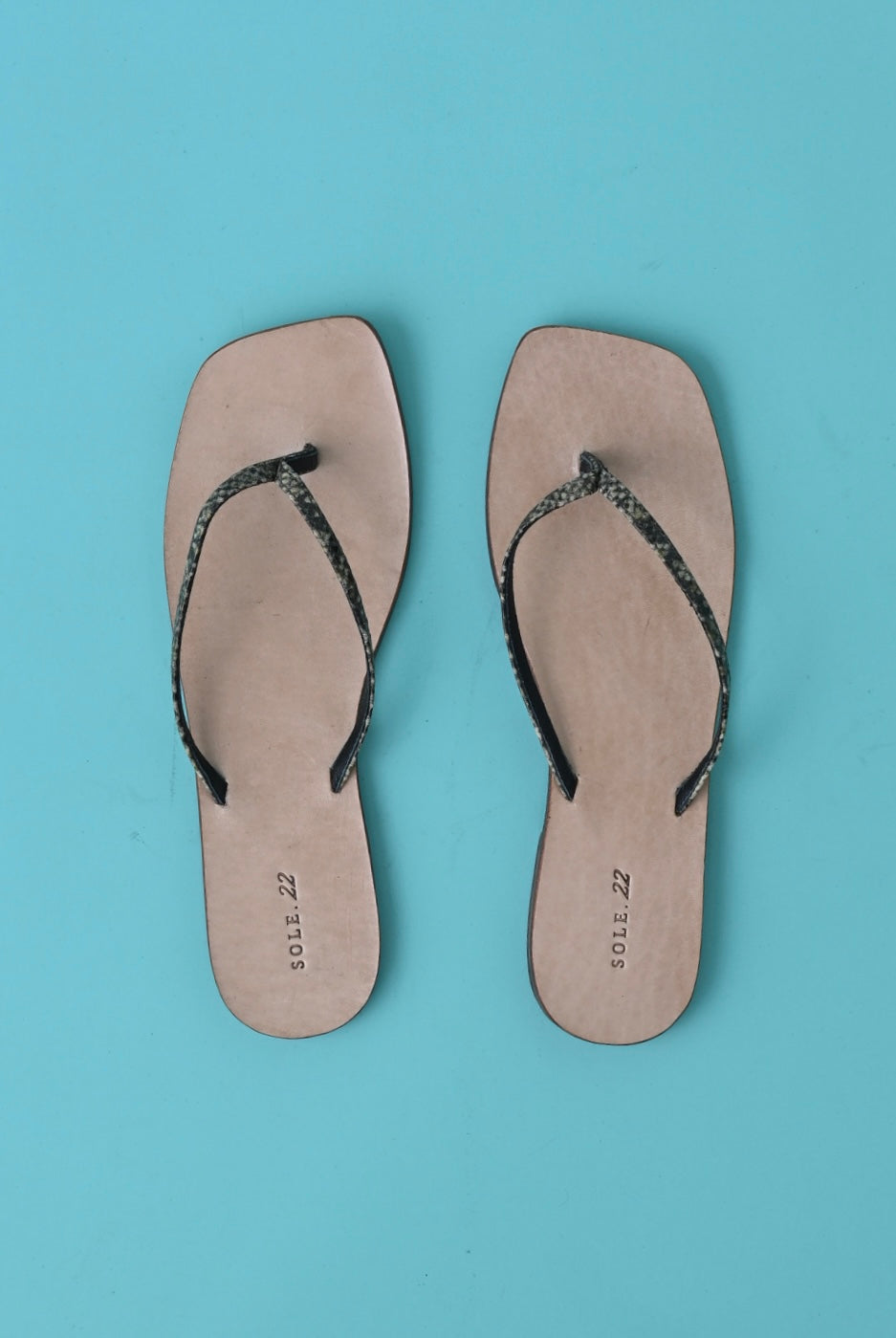 The Fine Strap Slipper - Nile Snake
