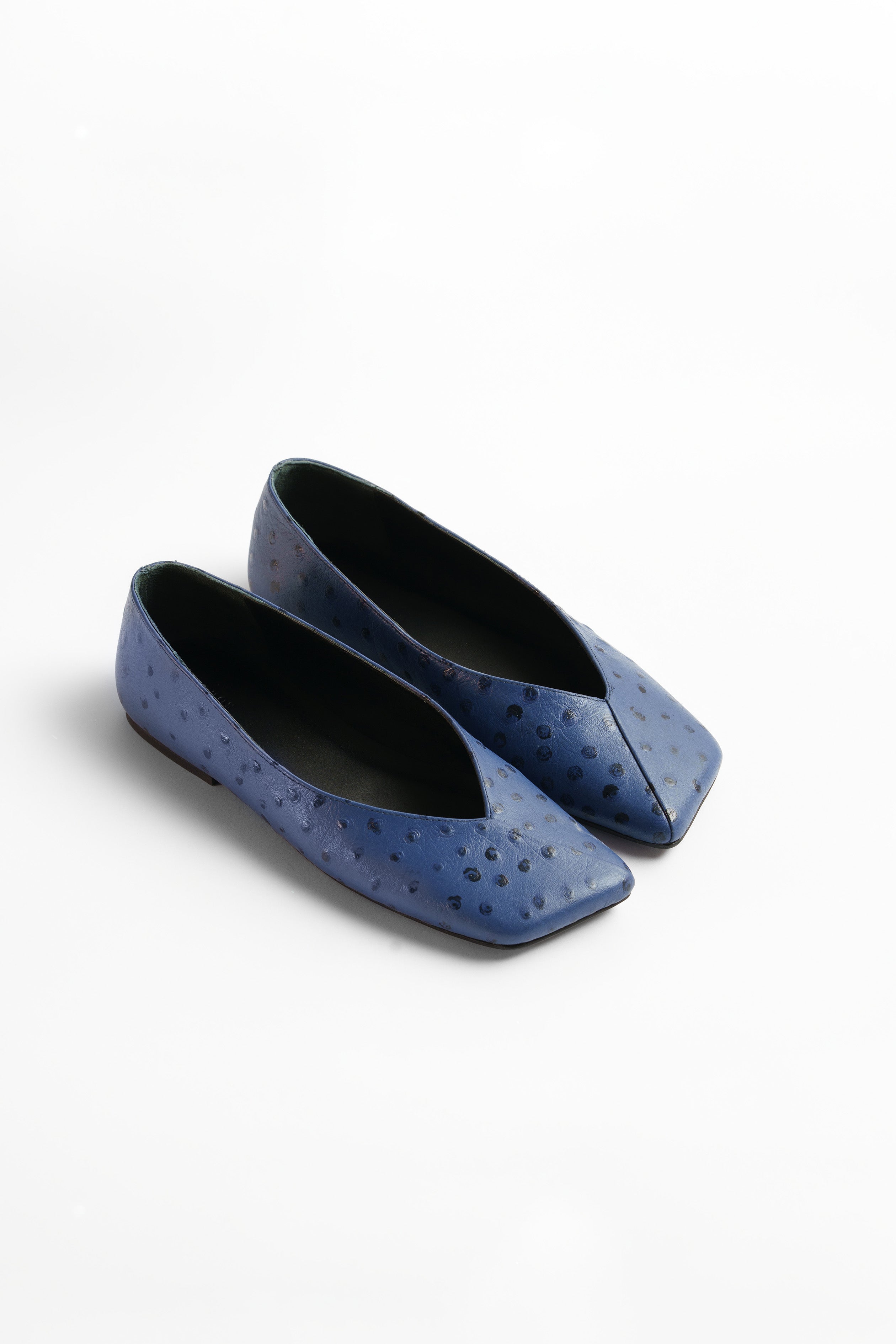 The Blade - Potter's Blue