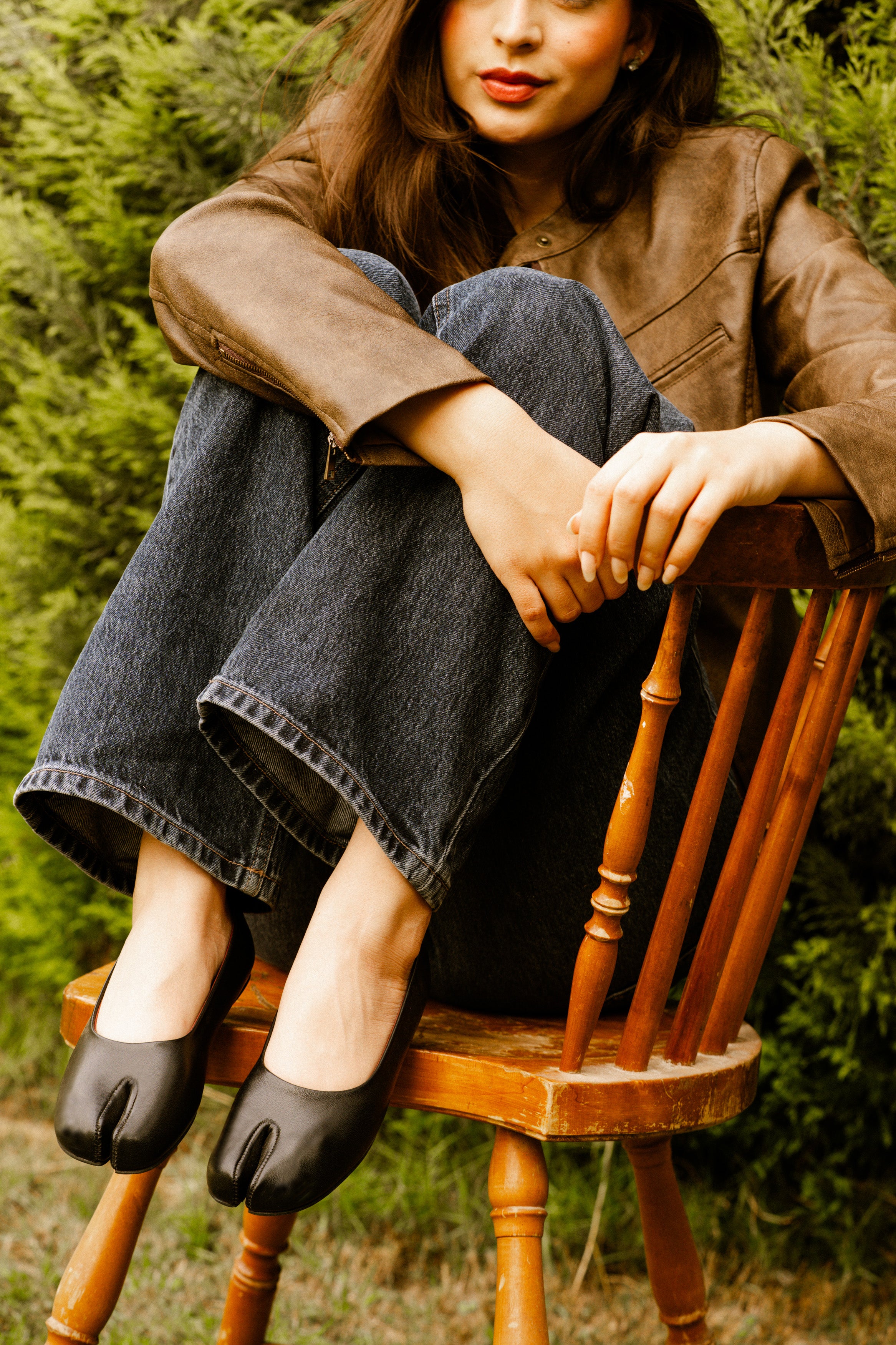 The Split - Black Leather Flats